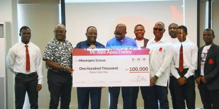 KGL Chairman Alex Dadey donates GH¢100K for sports dev’t at Mfantsipim